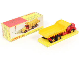 Lot 333 - DINKY TOYS (FRANCE) (1)