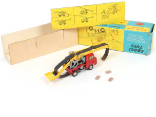 Lot 116 - CORGI TOYS (GB) (1)