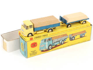 Lot 139 - CORGI TOYS (GB) (1)