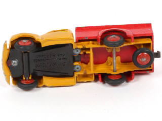 Lot 267 - DINKY TOYS (FRANCE) (1)