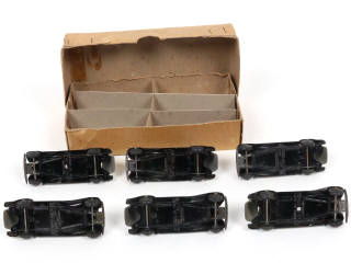 Lot 220 - DINKY TOYS (GB) (1)