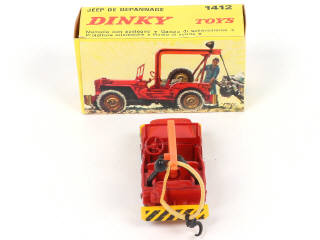Lot 308 - DINKY TOYS (FRANCE) (1)