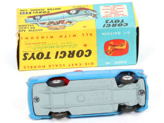 Lot 101 - CORGI TOYS (GB) (1)