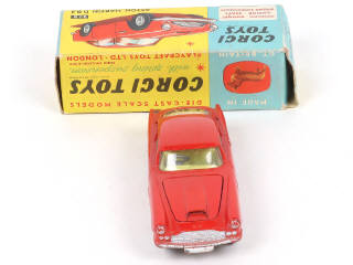 Lot 86 - CORGI TOYS (GB) (1)