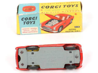 Lot 86 - CORGI TOYS (GB) (1)