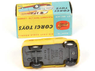 Lot 131 - CORGI TOYS (GB) (1)