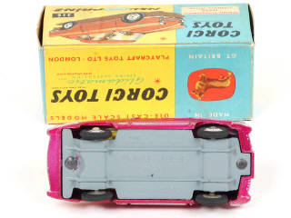 Lot 97 - CORGI TOYS (GB) (1)