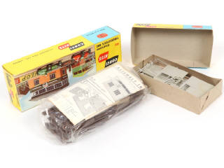 Lot 147 - CORGI TOYS (GB) (2)