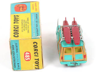 Lot 93 - CORGI TOYS (GB) (1)