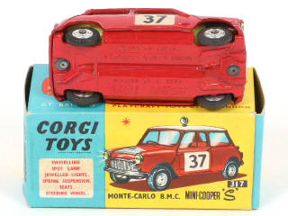 Lot 90 - CORGI TOYS (GB) (1)