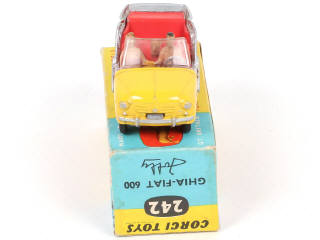 Lot 100 - CORGI TOYS (GB) (1)