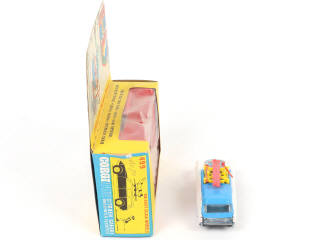 Lot 114 - CORGI TOYS (GB) (1)