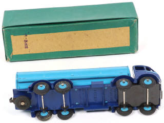 Lot 247 - DINKY TOYS (GB) (1)
