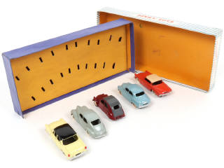 Lot 273 - DINKY TOYS (FRANCE) (1)