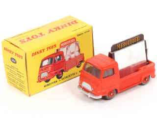 Lot 326 - DINKY TOYS (FRANCE) (1)