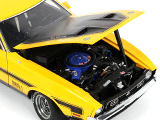 Lot 4 - AUTOART (ALLEMAGNE) (1)