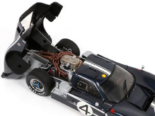 Lot 58 - EXOTO (USA) (1)