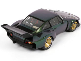 Lot 77 - EXOTO (USA) (1)