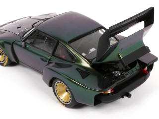 Lot 77 - EXOTO (USA) (1)