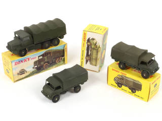 Lot 298 - DINKY TOYS (FRANCE) (3)
