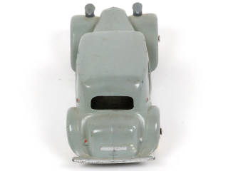 Lot 262 - DINKY TOYS (FRANCE) (1)