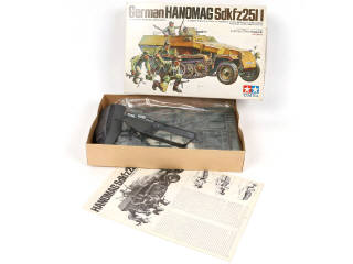 Lot 7 - TAMIYA (JAPON) (5)