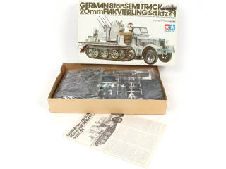 Lot 10 - TAMIYA (JAPON) (6)