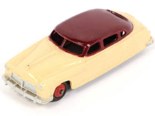 Lot 233 - DINKY TOYS (GB) (1)