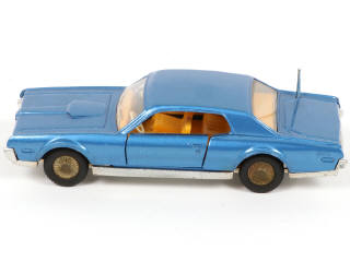 Lot 242 - DINKY TOYS (GB) (1)