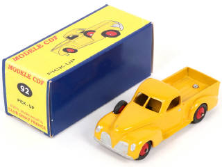 Lot 229 - CLUB DINKY FRANCE (1)