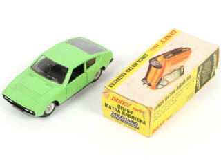 Lot 300 - DINKY TOYS (FRANCE) (3)