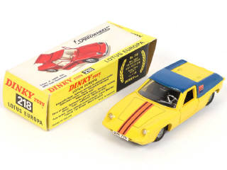 Lot 243 - DINKY TOYS (GB) (1)