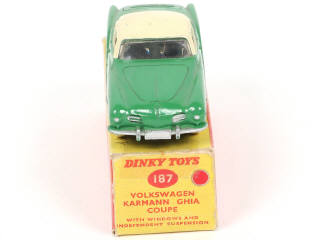 Lot 239 - DINKY TOYS (GB) (1)