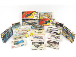 Lot 32 - DIVERS (18)