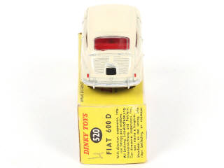 Lot 261 - DINKY TOYS (FRANCE) (1)