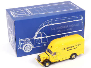 Lot 39 - EXOTO (USA) (1)