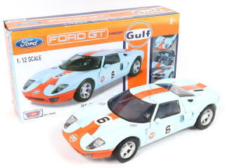 Lot 45 - MOTOR MAX (1)