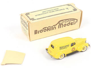 Lot 106 - BROOKLIN MODELS (GB) (1)