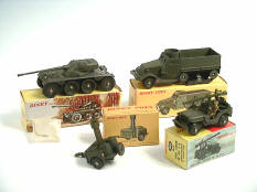 DINKY TOYS (FRANCE) (4)