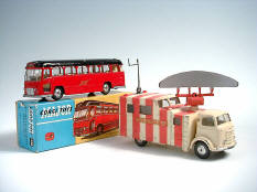 CORGI TOYS (GB) (2)