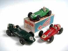 CRESCENT TOY (3)