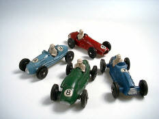 CRESCENT TOY (4)