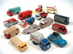 MATCHBOX & DIVERS (15)