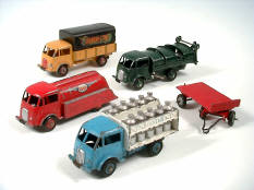 DINKY TOYS (FRANCE) (5)