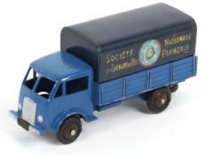 Lot 237 - DINKY TOYS (FRANCE) (1)