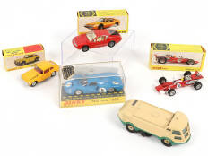 DINKY TOYS (FRANCE) (5)