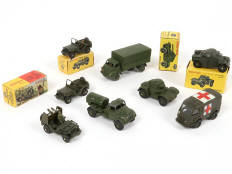 DINKY TOYS (8)