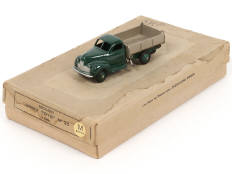 DINKY TOYS (FRANCE) (2)