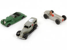 DINKY TOYS (GB) (3)
