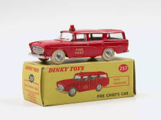 DINKY TOYS GB (1)